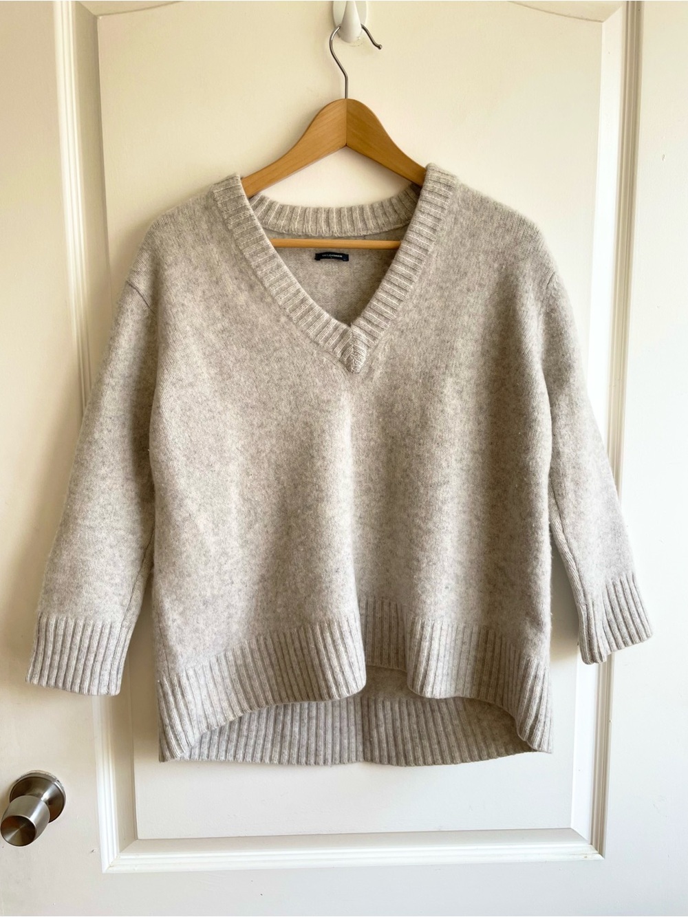 Zara 100% Cashmere Light Gray Sweater Boxy Fit Size L Nancy Meyers